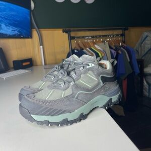 L.L.Bean Trail Model X Low Waterproof Hiker shoes in gray and green woman’s 10W